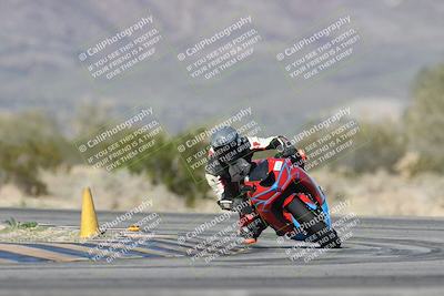 media/Jan-15-2026-Racers Edge (Thu) [[dfebeb70ab]]/2-A Group/Session 5 (Turn 5)/